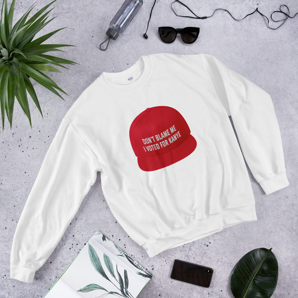 red hat printed crewneck