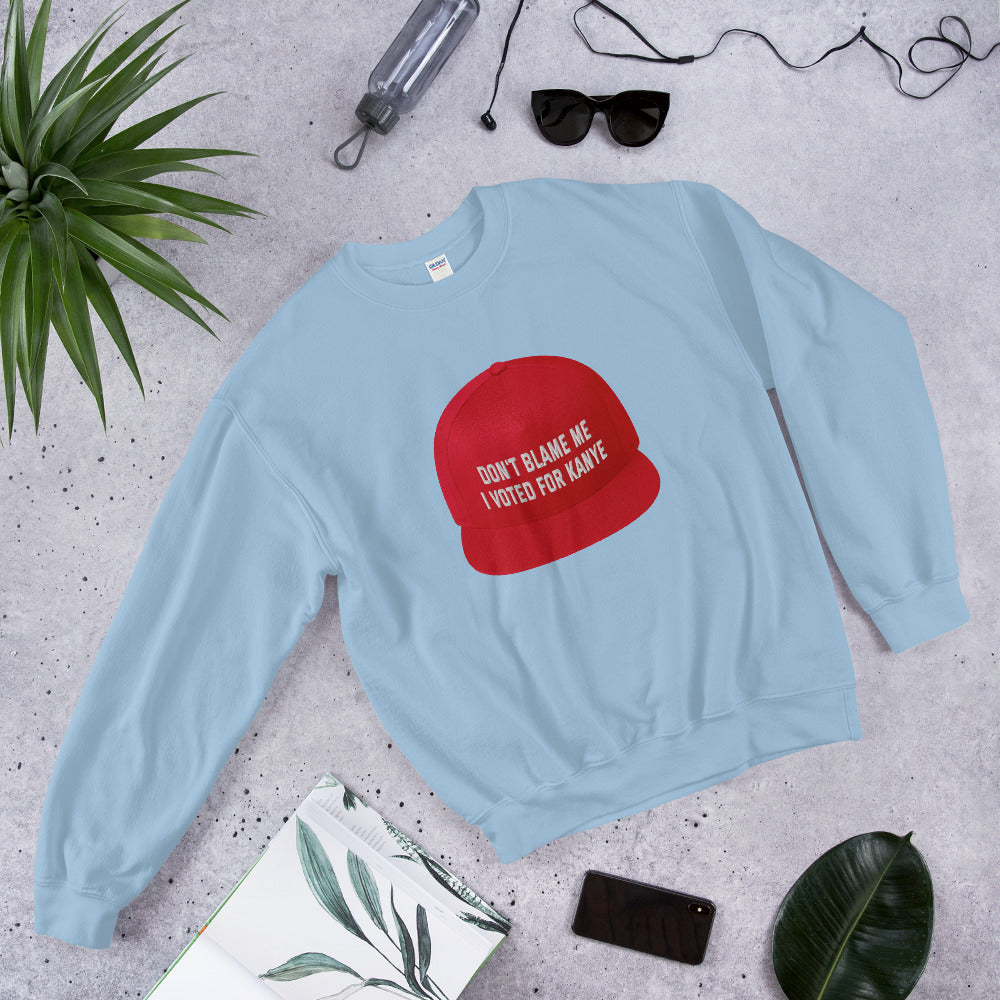 red hat printed crewneck